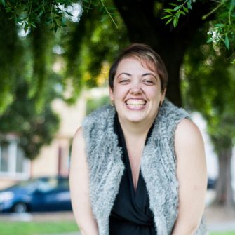 Alla  Weinberg headshot