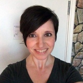 Tanya Snook headshot