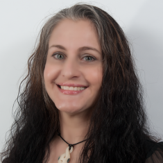 Debbie Levitt headshot