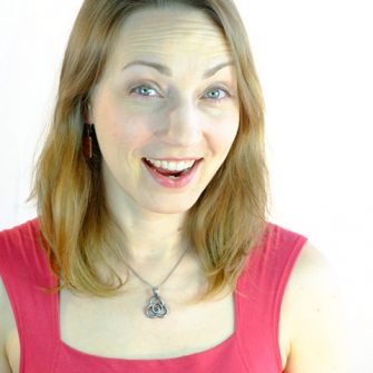 Elizabeth  Bacon headshot