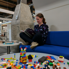 Janna Cameron headshot