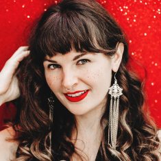 Sahra Brandt headshot