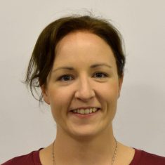 Karen Reilly headshot