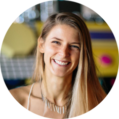 Alison Entsminger headshot