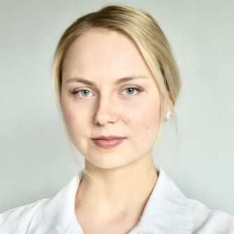 Rachel Anderson Headshot