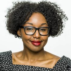 Dian Holton headshot