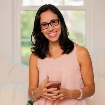 Lennis Perez headshot