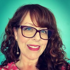 Teresa Washburn headshot