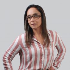 ruchi batra headshot