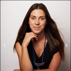 Charlotte Cramer headshot