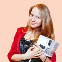 Anfisa Bogomolova headshot