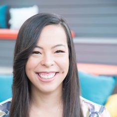 Lisa Radecki headshot