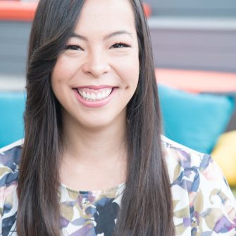 Lisa Radecki headshot