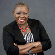 Barbara Holmes headshot