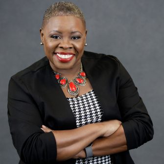 Barbara Holmes headshot