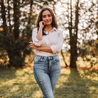 Lina Alvarez headshot