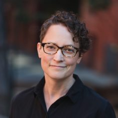 Leanne Waldal headshot