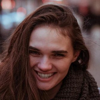 Mary Albright headshot