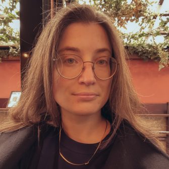 Olena Bulygina headshot