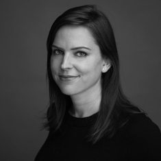 Sarah Phares headshot